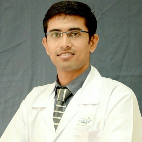 Dr Kalrav